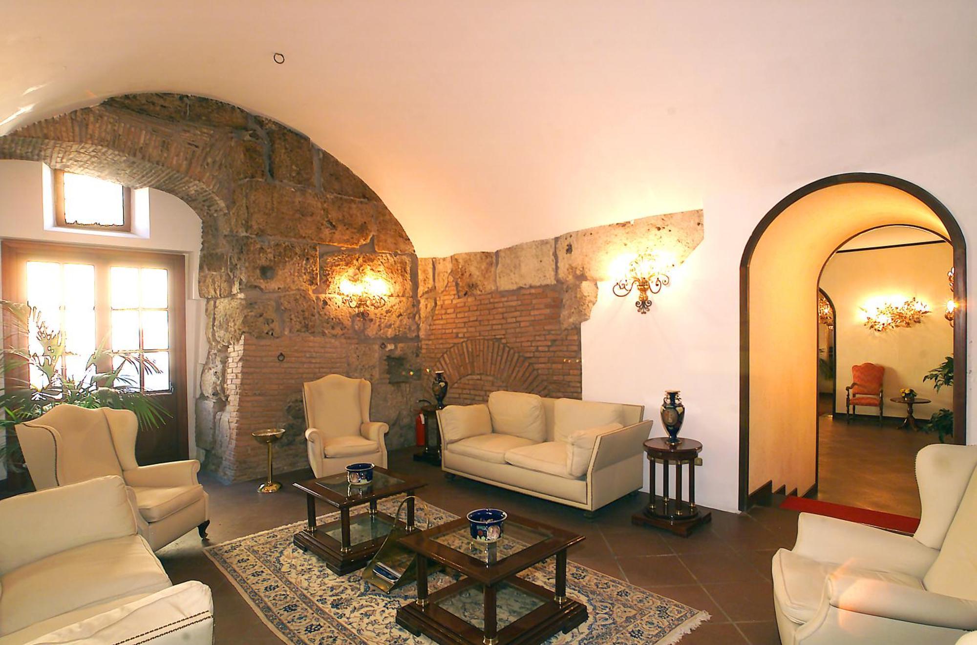 Hotel&Ristorante Miramonti Palazzo Storico Rieti Eksteriør billede