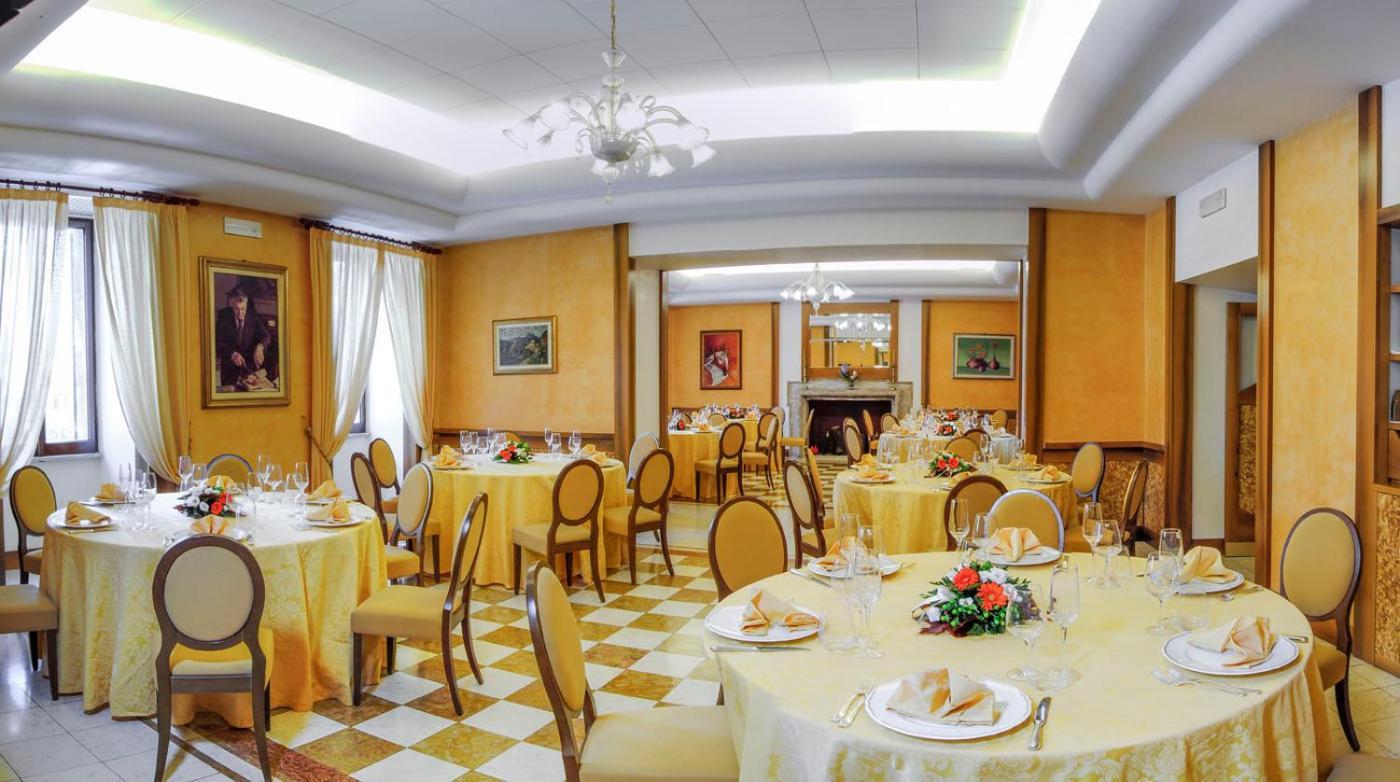 Hotel&Ristorante Miramonti Palazzo Storico Rieti Eksteriør billede