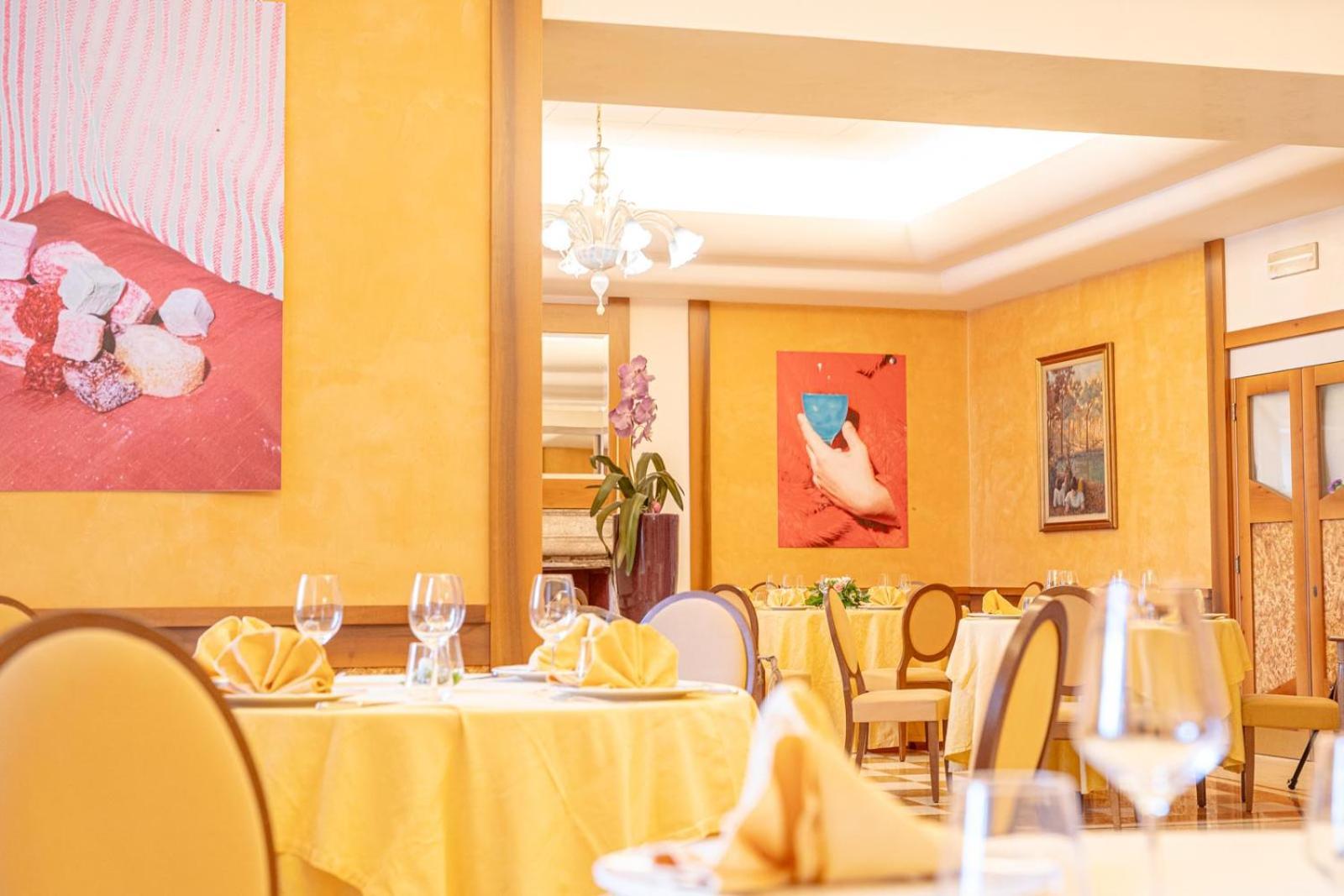Hotel&Ristorante Miramonti Palazzo Storico Rieti Eksteriør billede