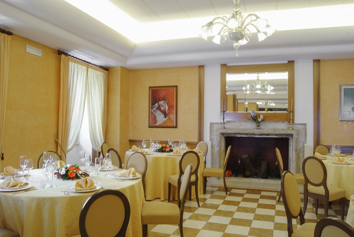 Hotel&Ristorante Miramonti Palazzo Storico Rieti Eksteriør billede